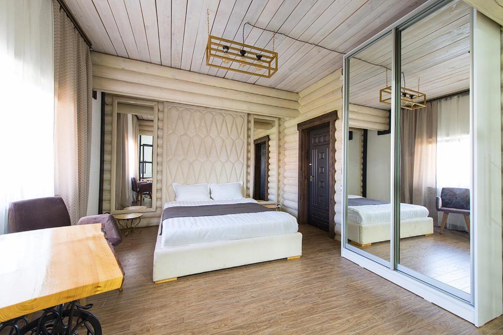 Terem Inn 卡拉甘达 外观 照片